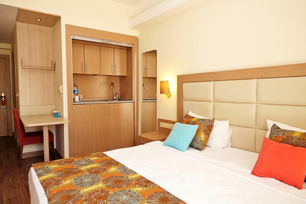 Otel Palmet Beach 5*